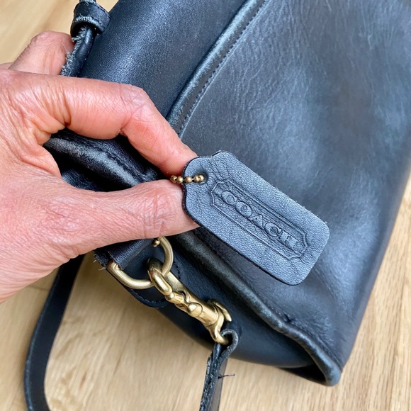 Vintage Coach  leather purse - Picture 2 of 5